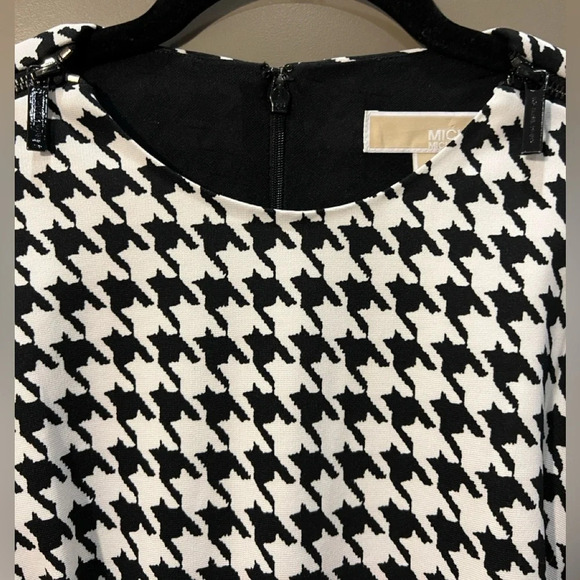 Michael MK size 2 black and white geometric print sleeveless low waist dress - Picture 2 of 13